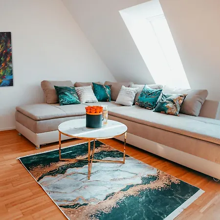Apartment Deluxe *