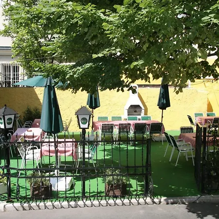 Marien-hof