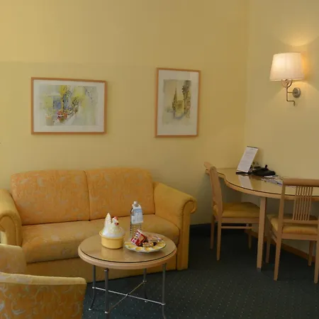 Jaeger - Family Tradition Since 1911 Hotel