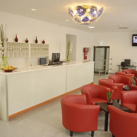 Hotel City Residence Hotel 3*