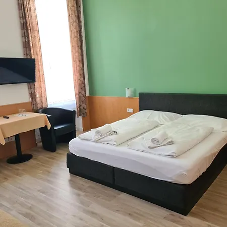 Ani-falstaff Hotel Wenen