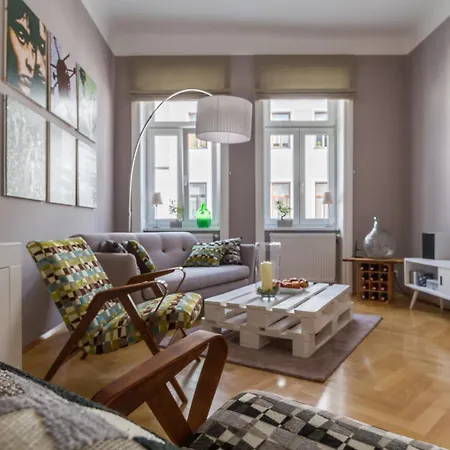 Your Abroad Apartment
