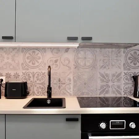 Triple A Apartment *