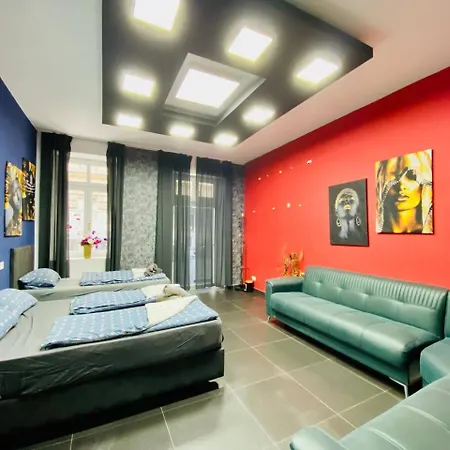 Deluxe 4p Lg3a Apartment