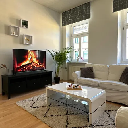 Charmante Zentral Gelegene Apartment *
