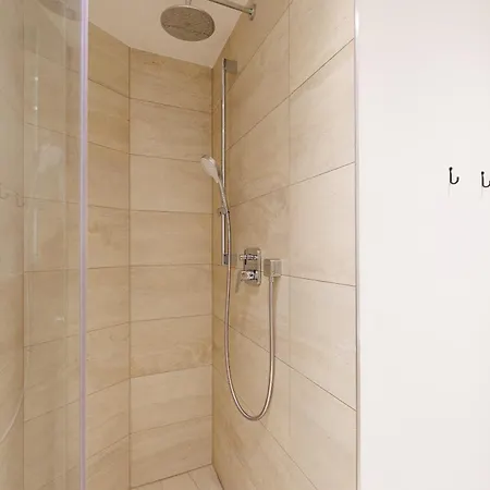 Apartment Symphony 39 - Modern Loft With Terrace And Grill In Location Vienna