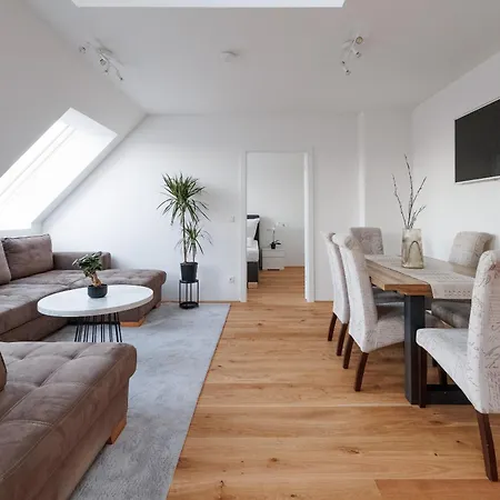 Symphony 39 - Modern Loft With Terrace And Grill In Location