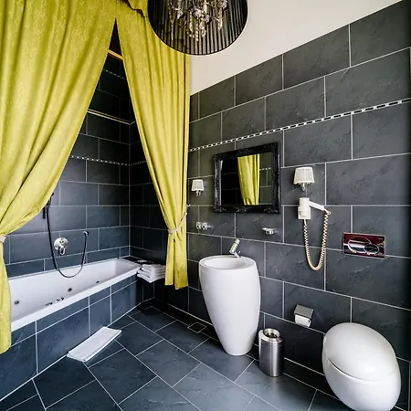 Hotel Goldene Spinne