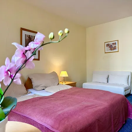 Hotel Very Apartments, 5 Min To Center, No Reception Vienna