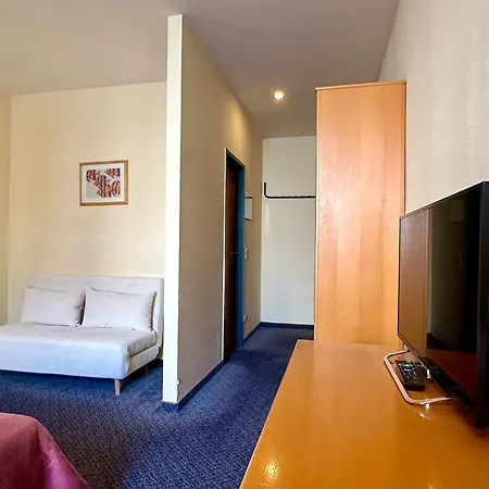 Very Apartments, 5 Min To Center, No Reception 3* Vienna