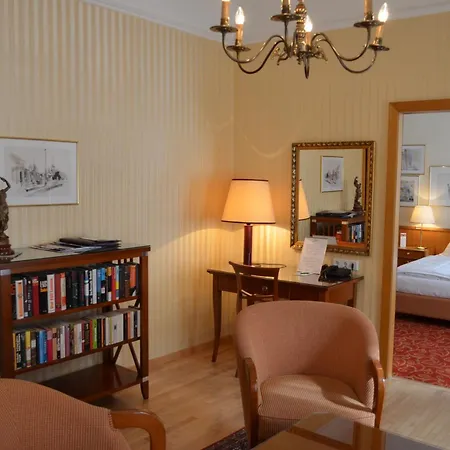 Jäger - Family Tradition Since 1911 Hotel 4*