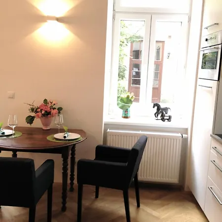 Hoheschule Levade Apartment Vienna