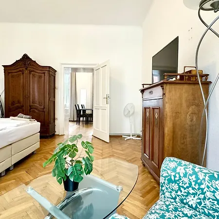 Apartment Cosy Located At Famous Kutschkermarkt Vienna