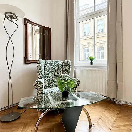 Apartment Cosy Located At Famous Kutschkermarkt *