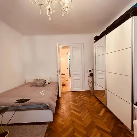 Vienna-altbau Studio Fully Refurbished *