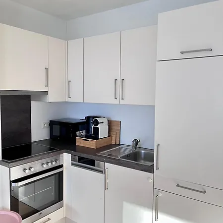 Funky Near Station Free Parking Apartment Vienna