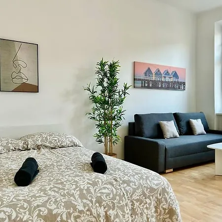 50 M2 Stylish With Free Parking & Netflix Apartment Vienna