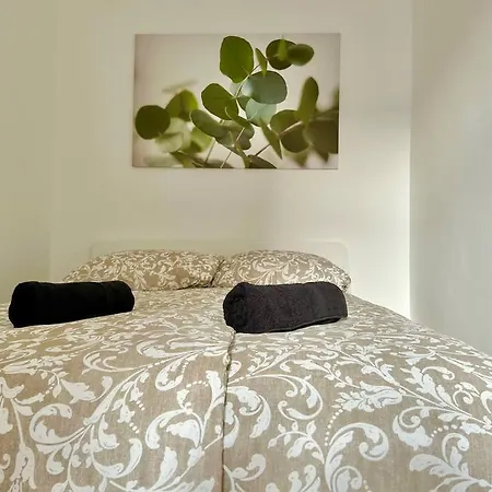50 M2 Stylish With Free Parking & Netflix Vienna