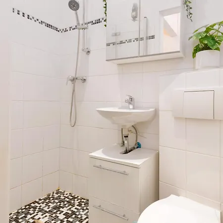 Apartment Designer Near Schoenbrunn *