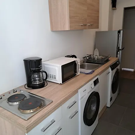 Relax & Belvedere 10 Minutes To Downtown Apartment