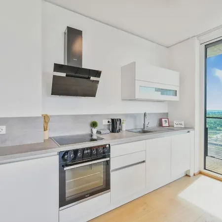 Apartment Luxury Penthouse I Rooftop Pool I Self Check-in Wien