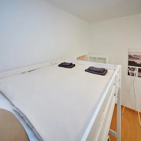 Central Gc0 Apartment *