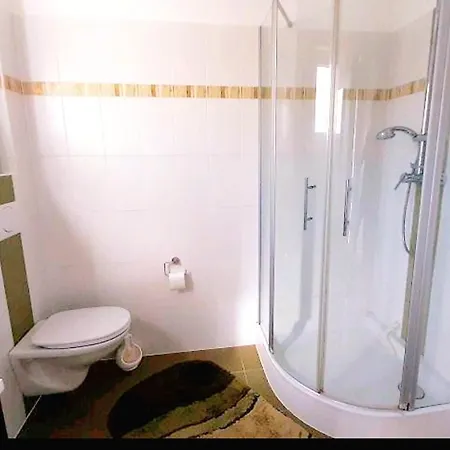 With Pool - Big Garden - Barbecue - Free Parking Wien
