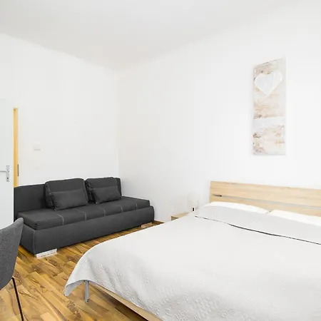 Haberlgasse Apartament *