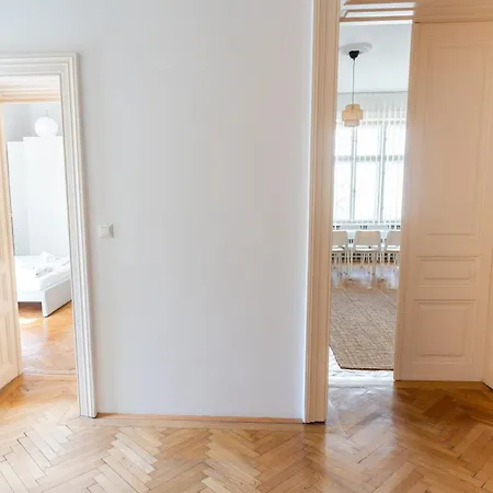 Apartment Comfort - Stephansdom Vienna
