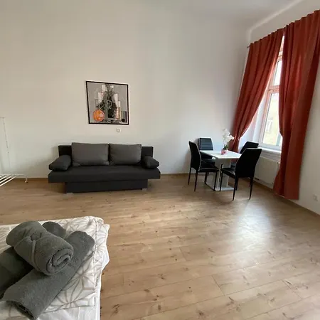 Cozy In City Center Dw9 Homestay *