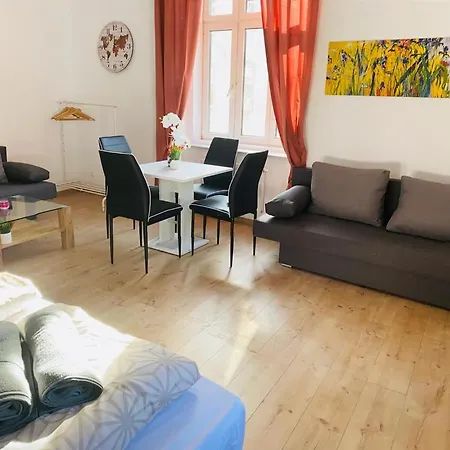 Cozy In City Center Dw9 Homestay *
