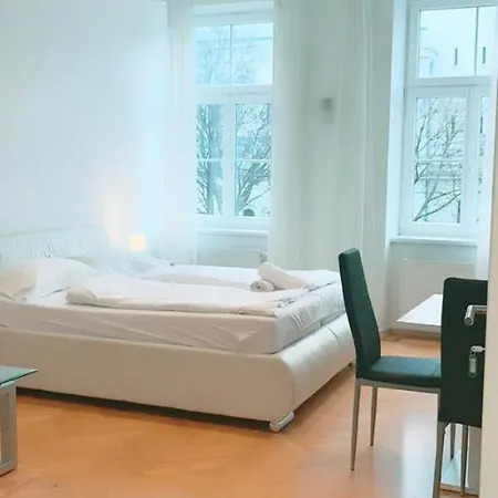 Homestay Cozy In Keplerplatz Kp T