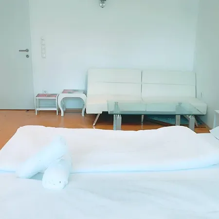 Cozy In Keplerplatz Kp T Homestay Vienna