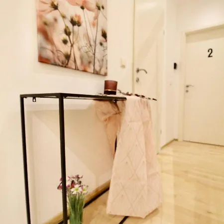 Cozy In Center Dw19 *
