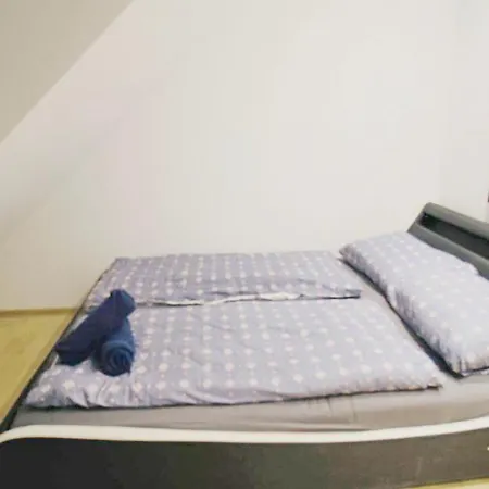 Cozy In Center Dw19 Homestay *