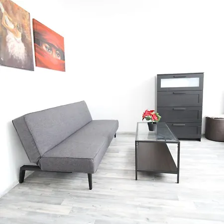 Cozy In Center Dw17 *