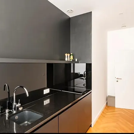 Apartment Gemuetliches Und Modernes Apartment,44 M² *