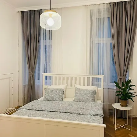 Schick Apartment Vienna