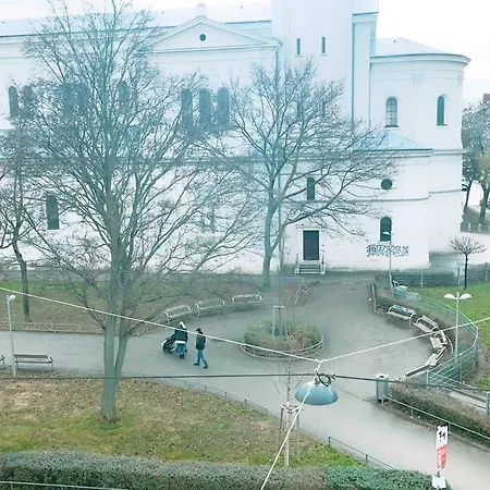 Cozy In Keplerplatz Kp Q