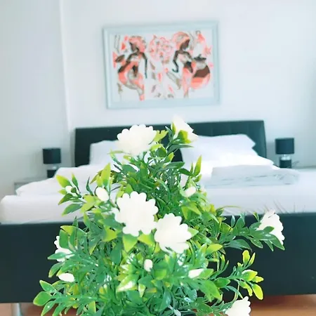 Cozy In Keplerplatz Kp Q Homestay *