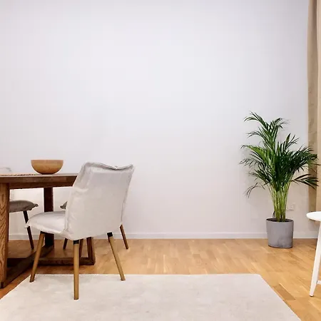 Apartment Triple A *