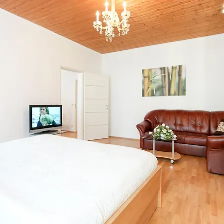 Apartment Mozart