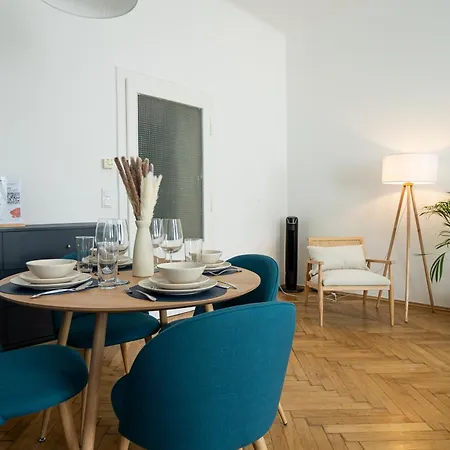Apartment Pet-friendly Modern Near Belvedere *