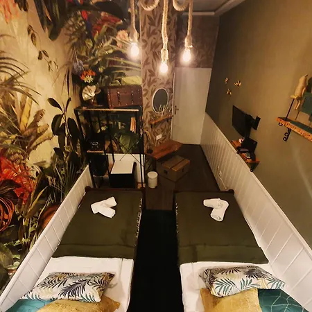 Urban Boutique Hotel 2*