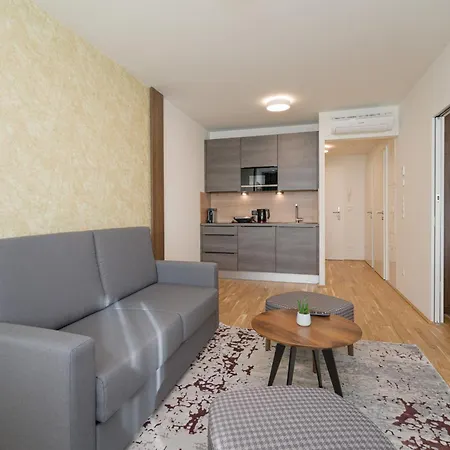 Myapartments 5*