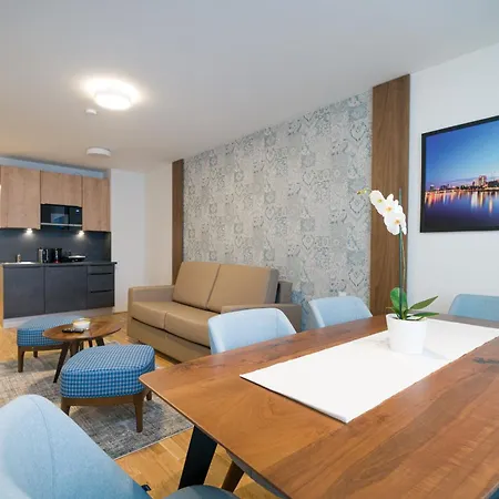 Myapartments Apartahotel Viena