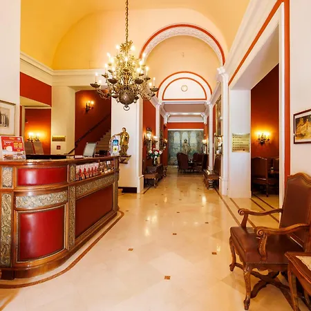 Hotel Regina 4*