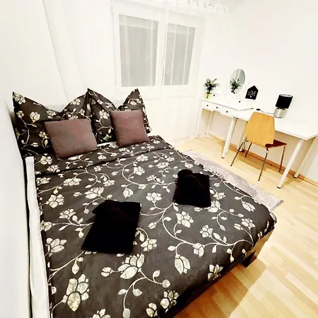 With Pool - Big Garden - Barbecue - Free Parking Wien