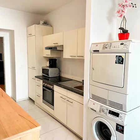 Homestay Cozy In Brigittenau Area Mm10 *