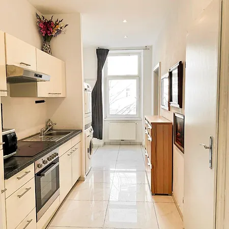 Cozy In Brigittenau Area Mm10 Homestay Vienna